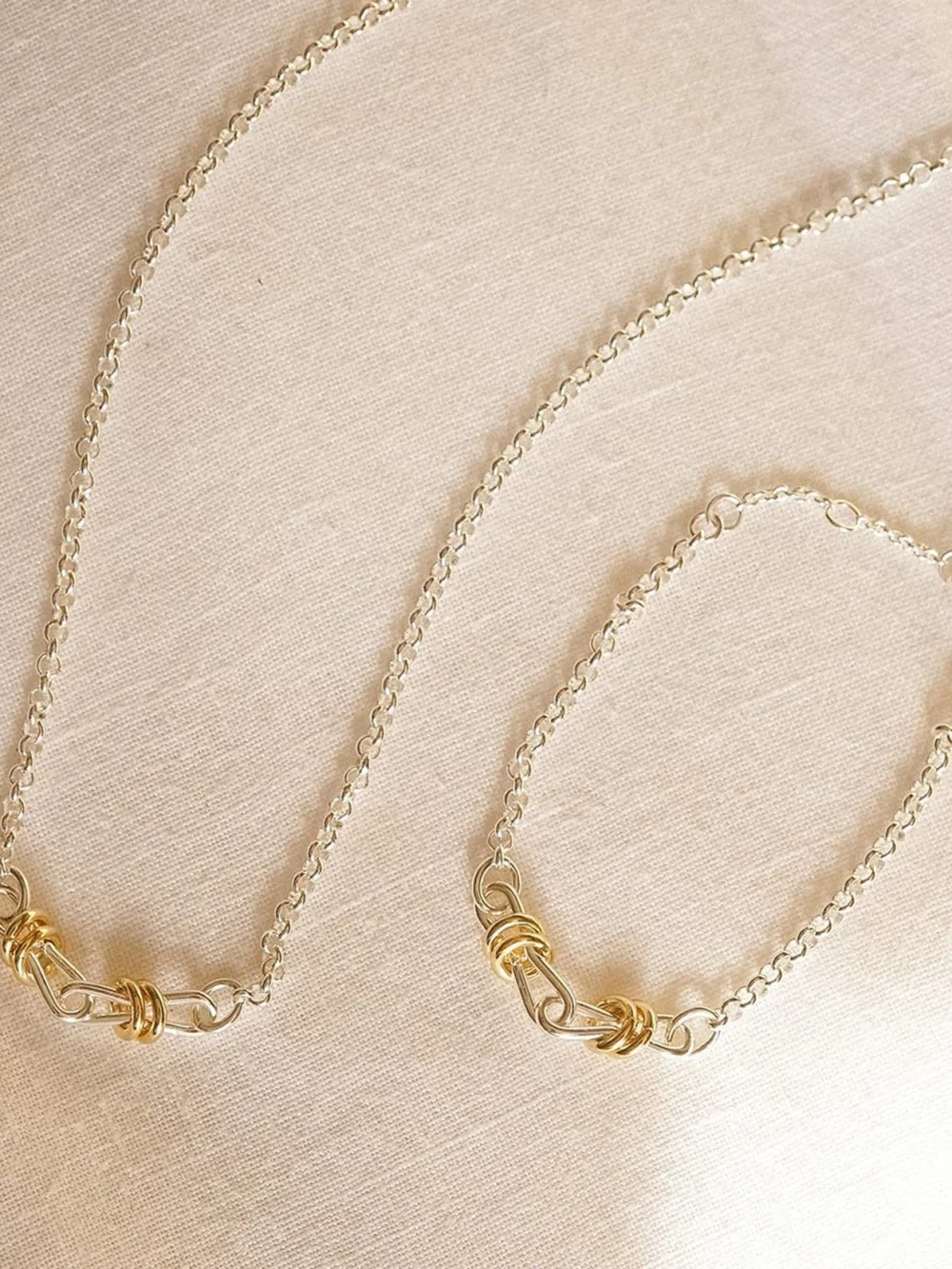 Daisy London Polly Knot Lightweight Chain Set, view 3