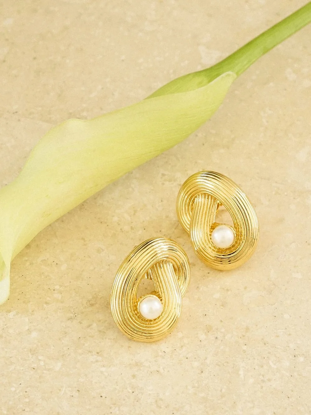 Daisy London Polly Ties the Knot Pearl Stud Earrings 18ct Gold Plate, view 3