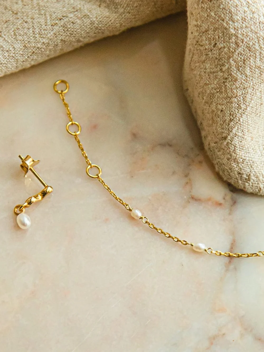 Daisy London Seed Pearl Chain Bracelet 18ct Gold Plate, view 3