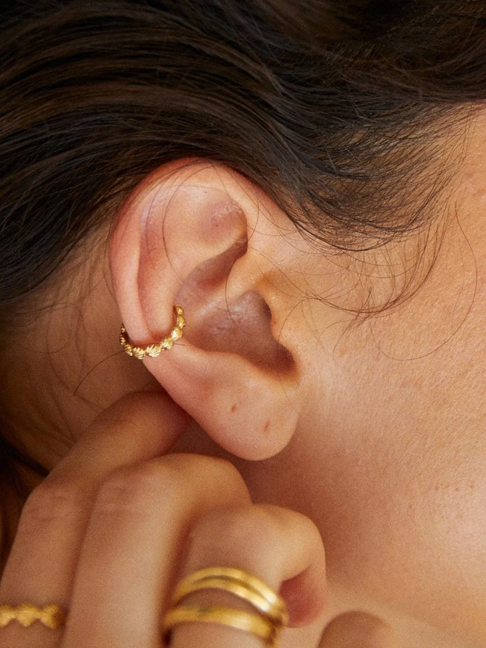 Daisy London Shell Cuff Earring 18ct Gold Plate, view 2