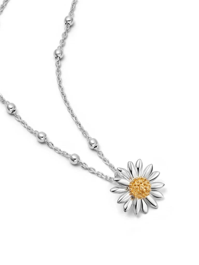 Daisy London Small English Daisy Necklace Sterling Silver