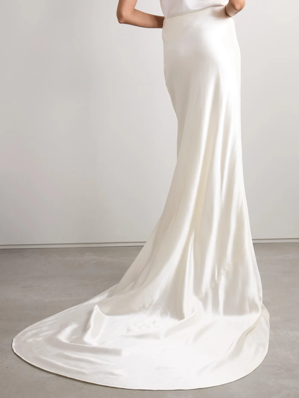 Back view of the Danielle Frankel Dree Wool and Silk-blend Charmeuse Maxi Skirt