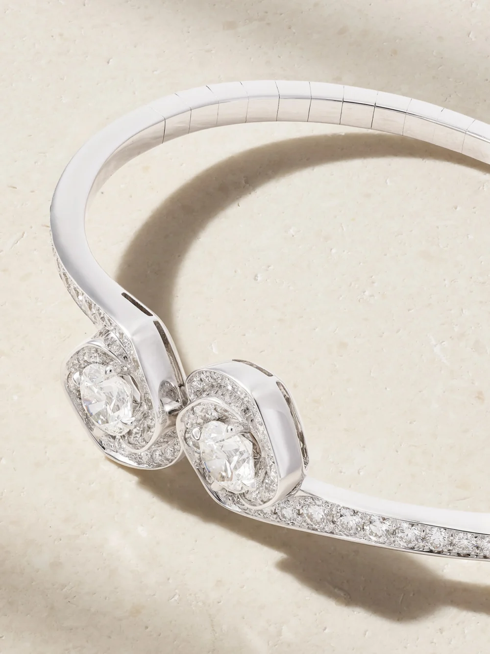 Close-up detail of the David Morris Frozen Kiss 18-karat White Gold Diamond Bangle