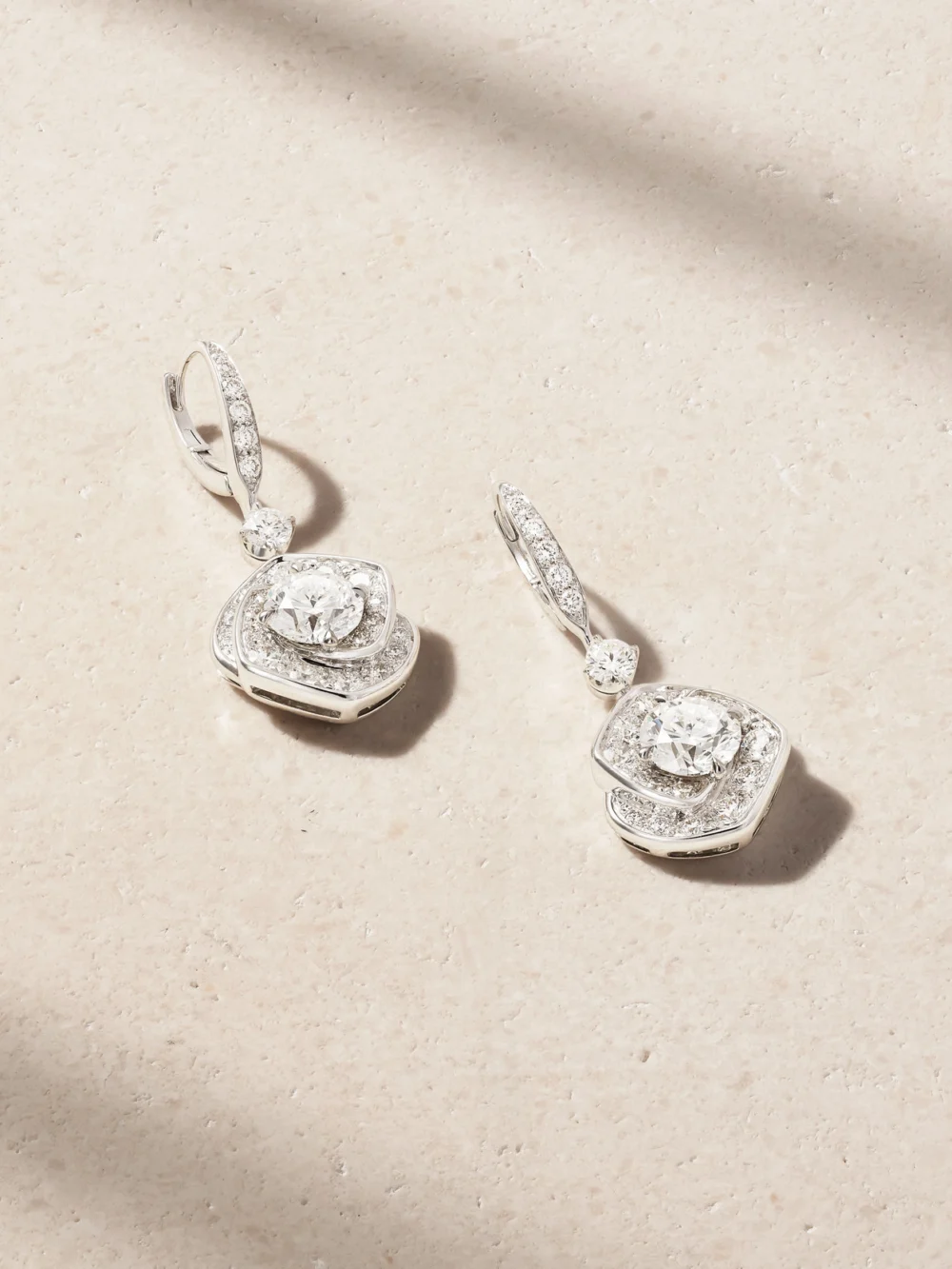 David Morris Frozen Kiss Drop 18-karat White Gold Diamond Earrings in silver