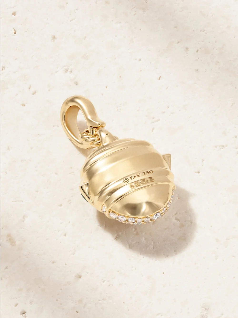 Back view of the David Yurman 18-karat Gold, Diamond and Emerald Pendant
