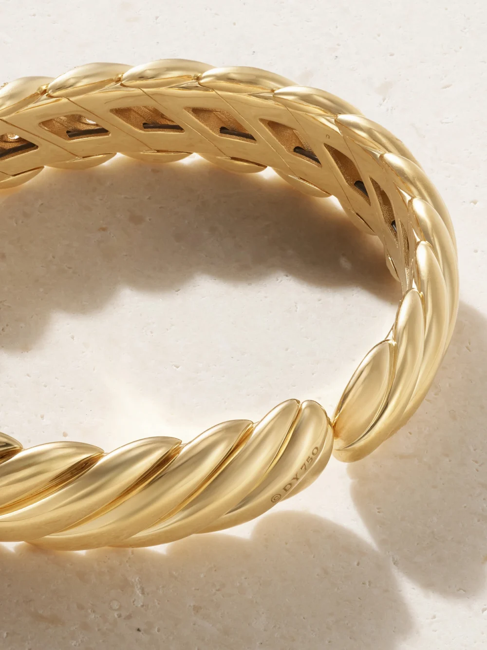 Back view of the David Yurman Cable 18-karat Gold Diamond Bracelet