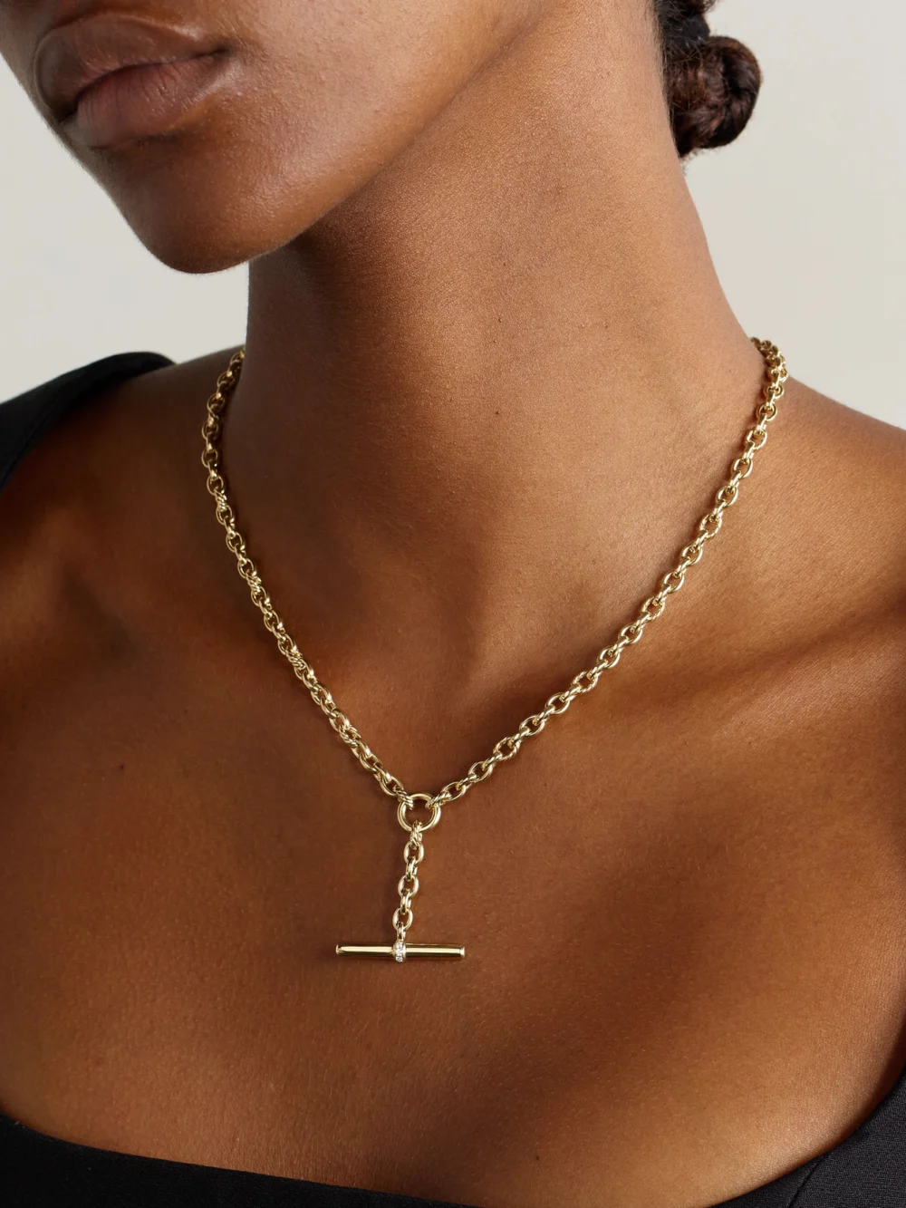 David Yurman Dy Mercer® 18-karat Gold Diamond Necklace, styled view