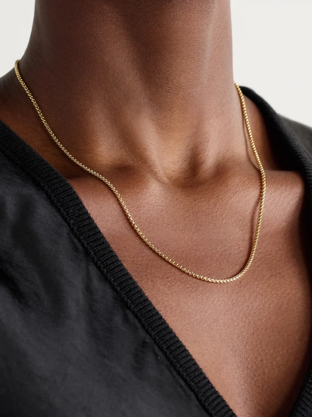 David Yurman Hollow Box Chain 18-karat Gold Necklace, styled view
