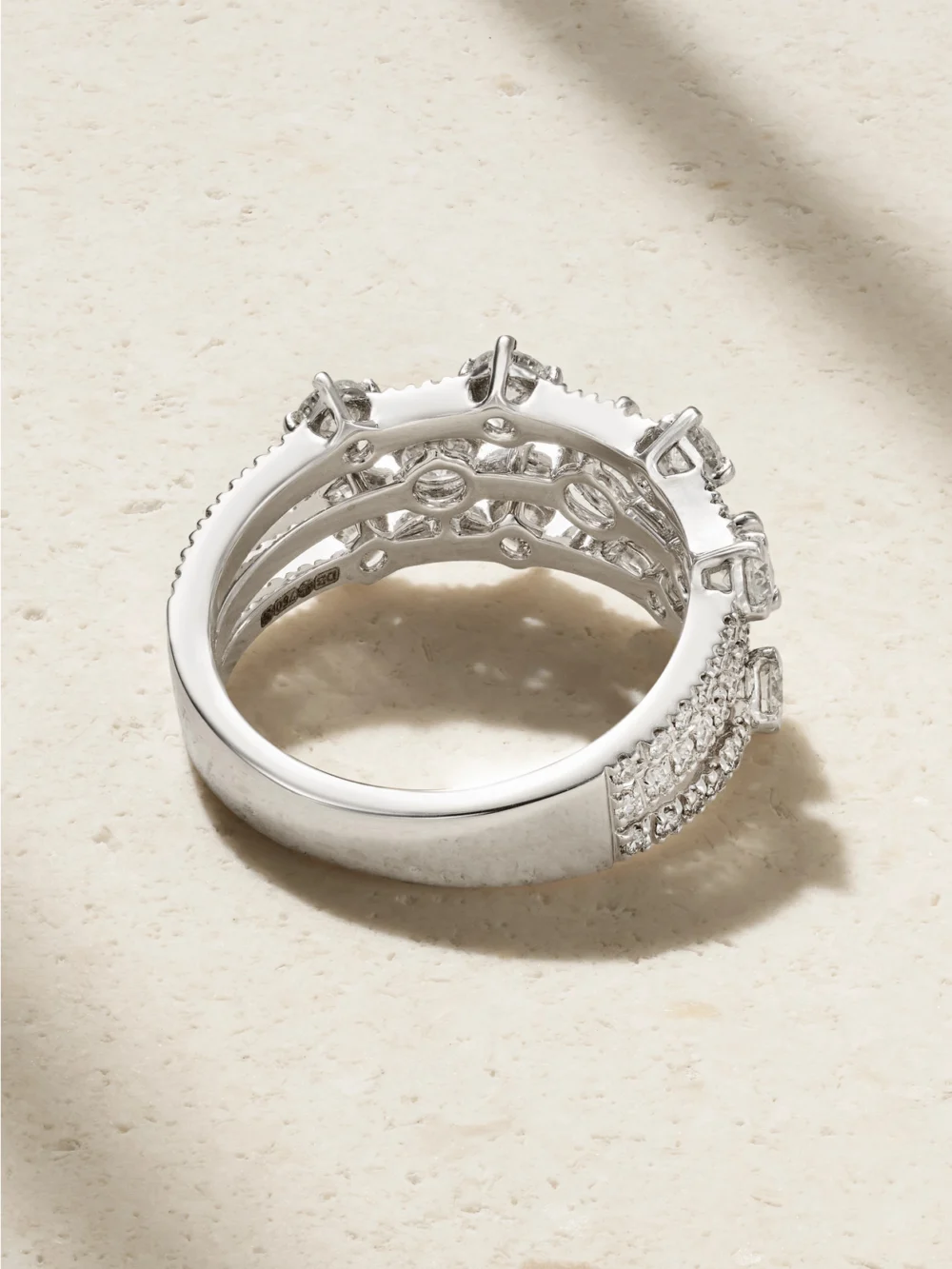 Back view of the De Beers London Arpeggia 18-karat White Gold Diamond Ring