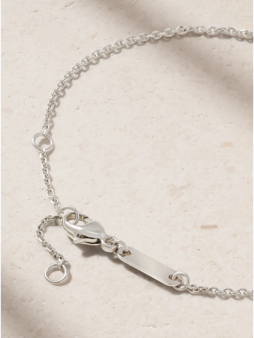 Back view of the De Beers London Aura Solitare 18-karat White Gold Diamond Bracelet