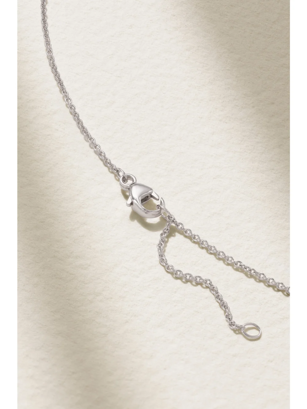 Back view of the De Beers London Classic Platinum Diamond Necklace