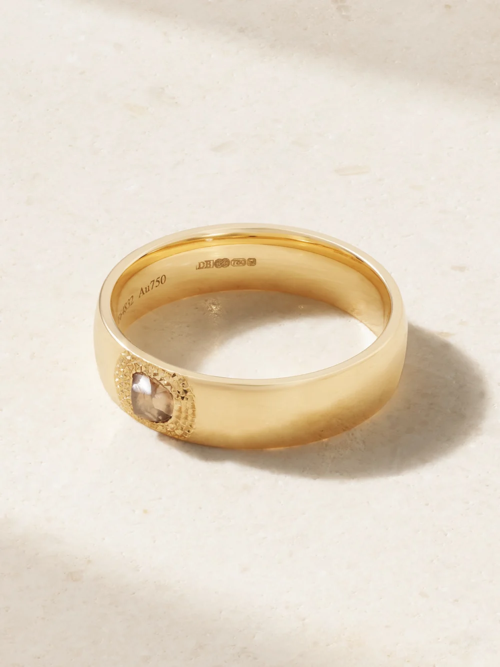 De Beers London Talisman Large 18-karat Gold Diamond Ring in 52