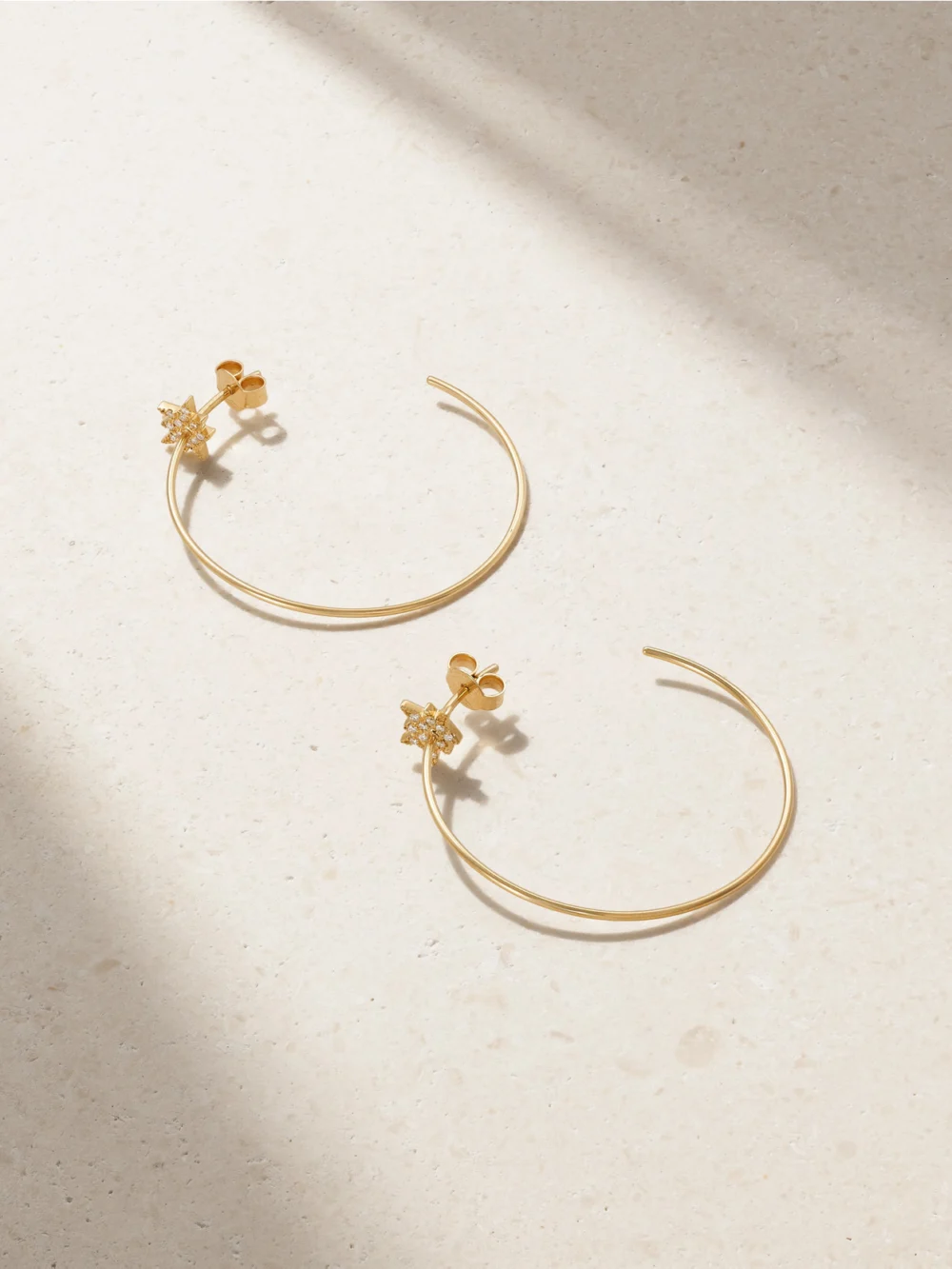Diane Kordas Explosion Medium 18-karat Gold Diamond Hoop Earrings