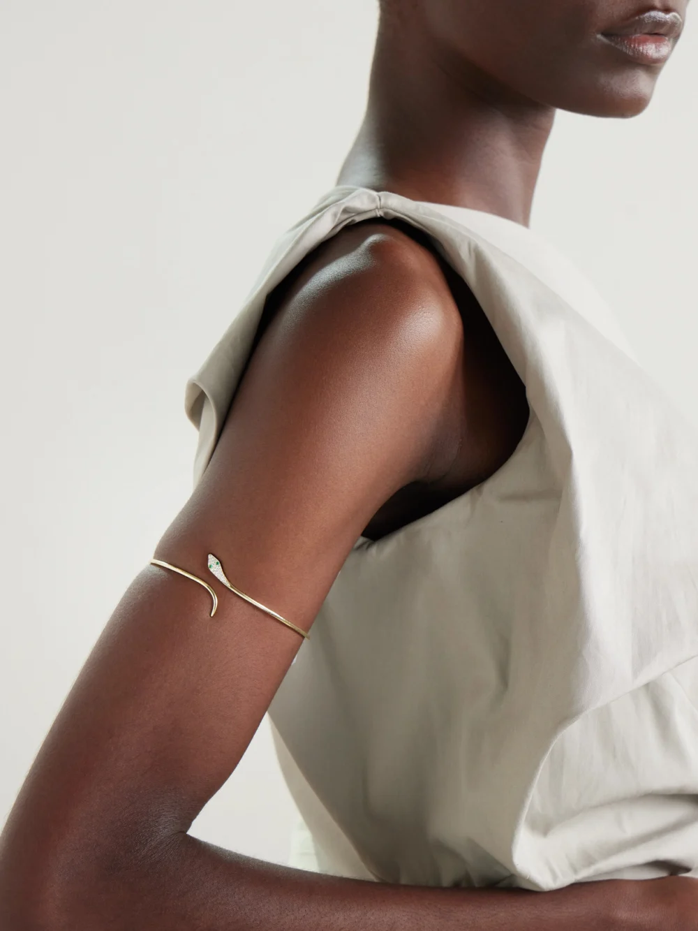 Diane Kordas Snake 9-karat Gold, Emerald and Diamond Arm Cuff, styled view