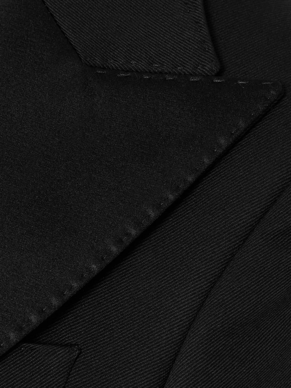 Close-up detail of the Dolce & Gabbana Convertible Cropped Wool-blend Twill and Silk Blazer
