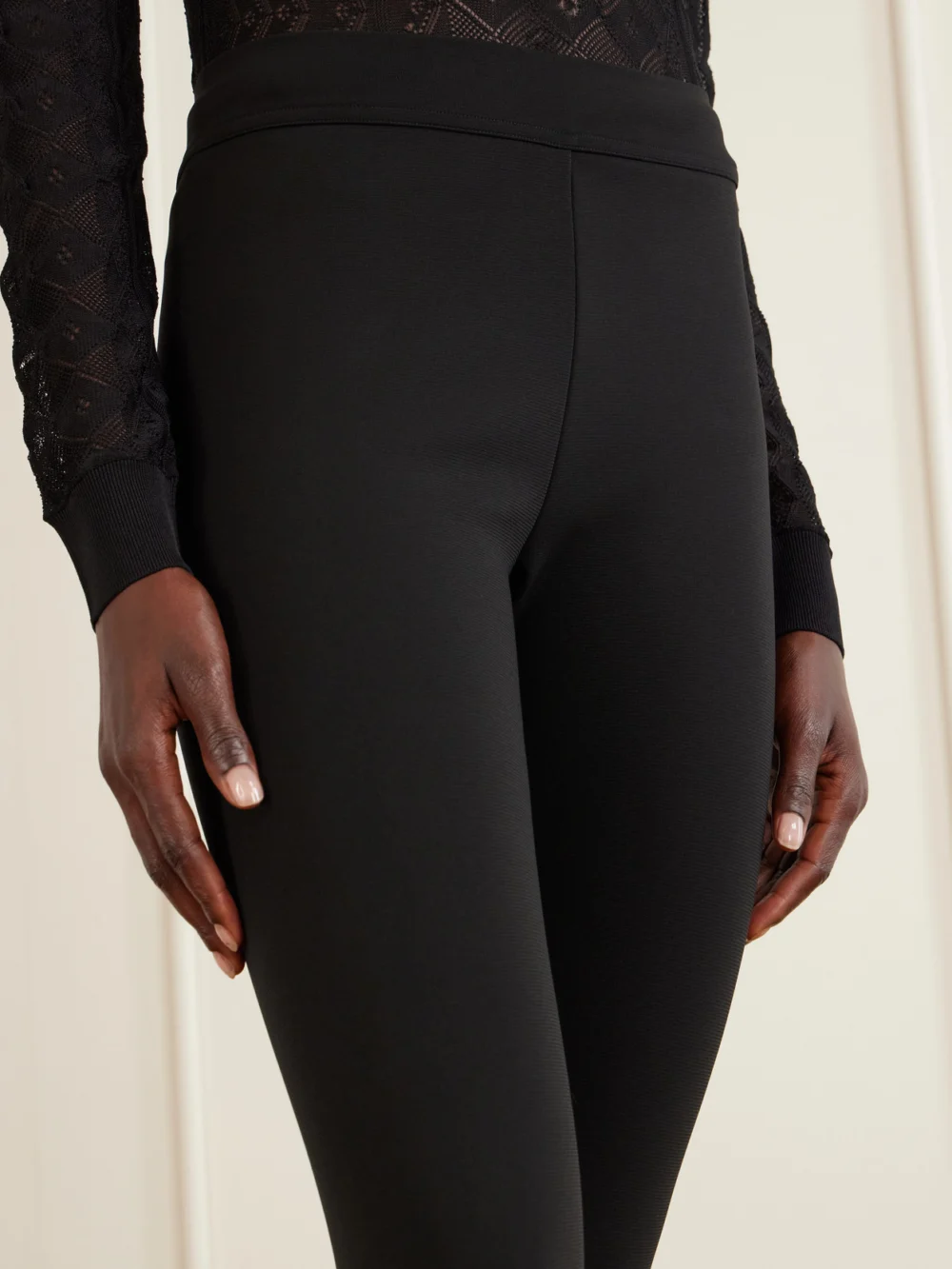 Close-up detail of the Dolce & Gabbana Crepe High-rise Straight-leg Capri Pants