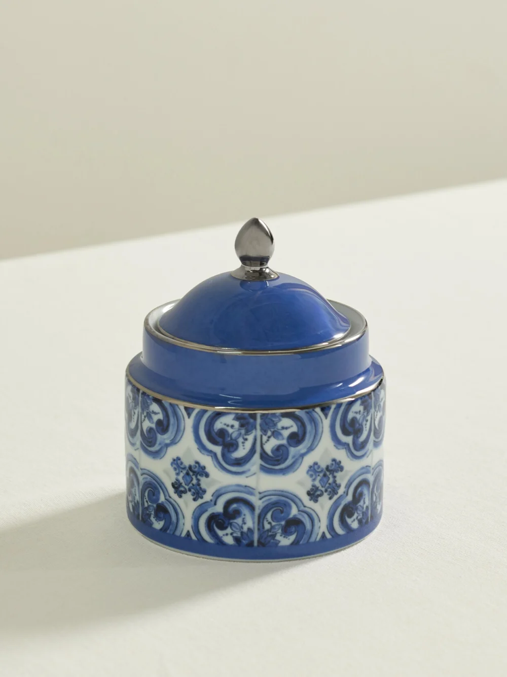 Dolce & Gabbana Printed Porcelain Sugar Bowl in blue