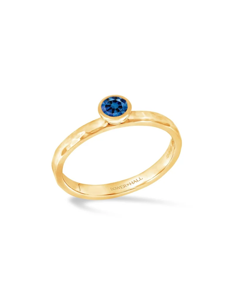 Dower & Hall 14k Blue Sapphire Hammered Twinkle Ring