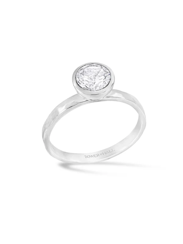 Dower & Hall 6mm White Topaz Hammered Twinkle Ring