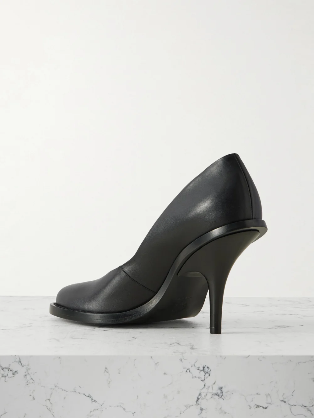 Back view of the Dries Van Noten Leather Pumps