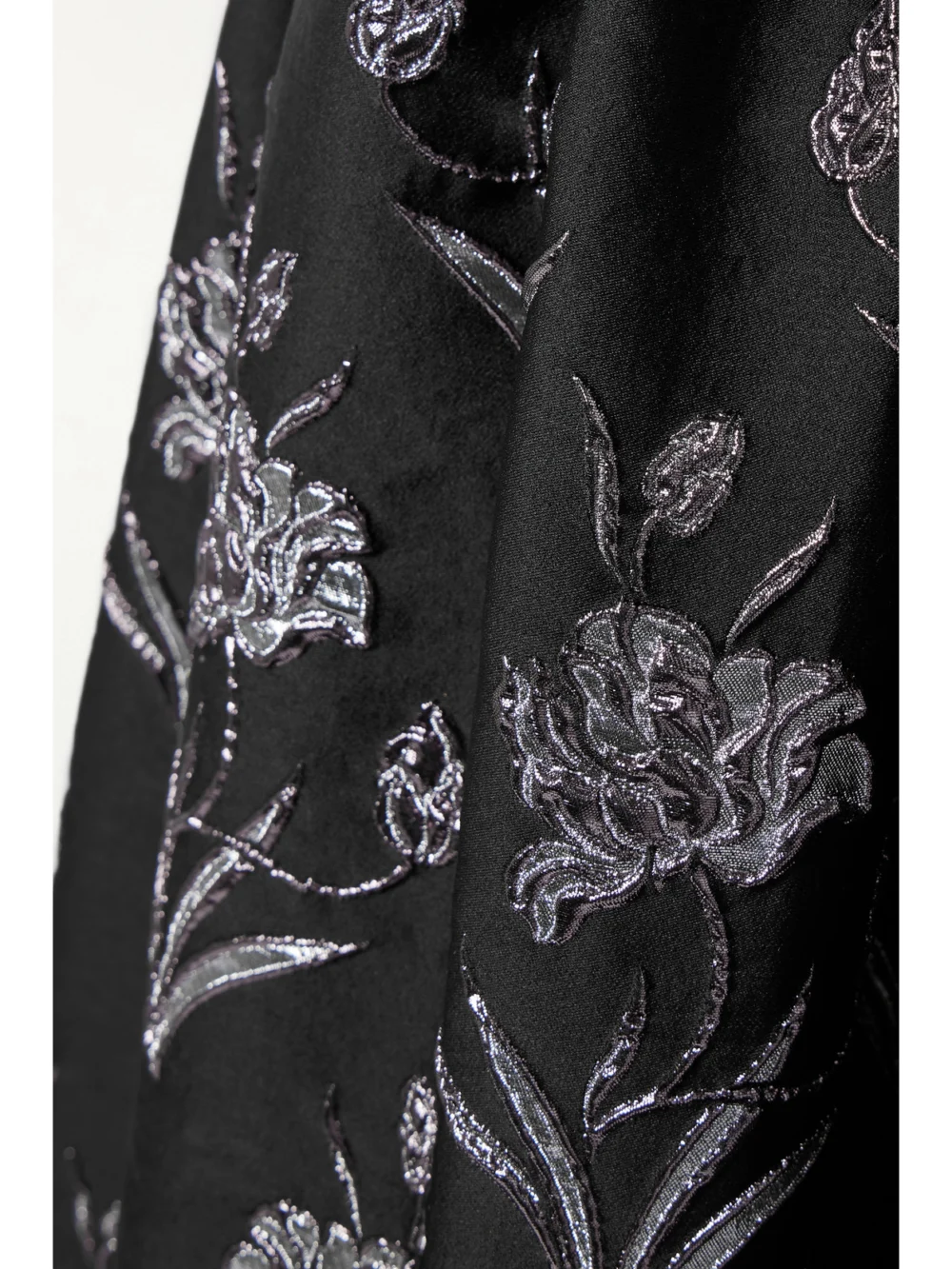 Close-up detail of the Erdem Velvet-trimmed Metallic Floral-jacquard Midi Dress