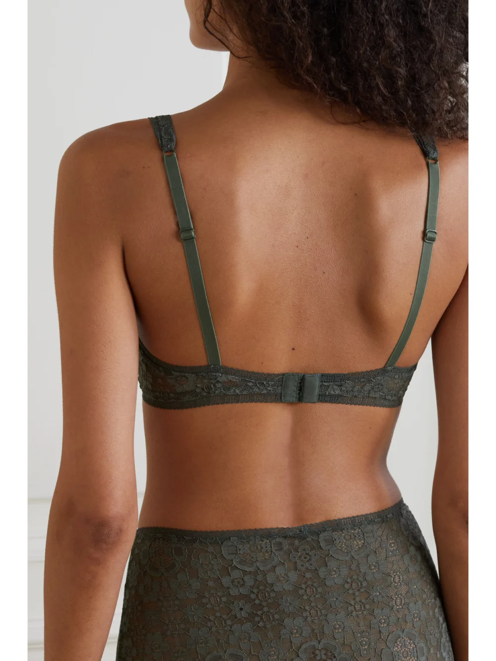 Back view of the Eres Heureux Stretch-lace Soft-cup Triangle Bra