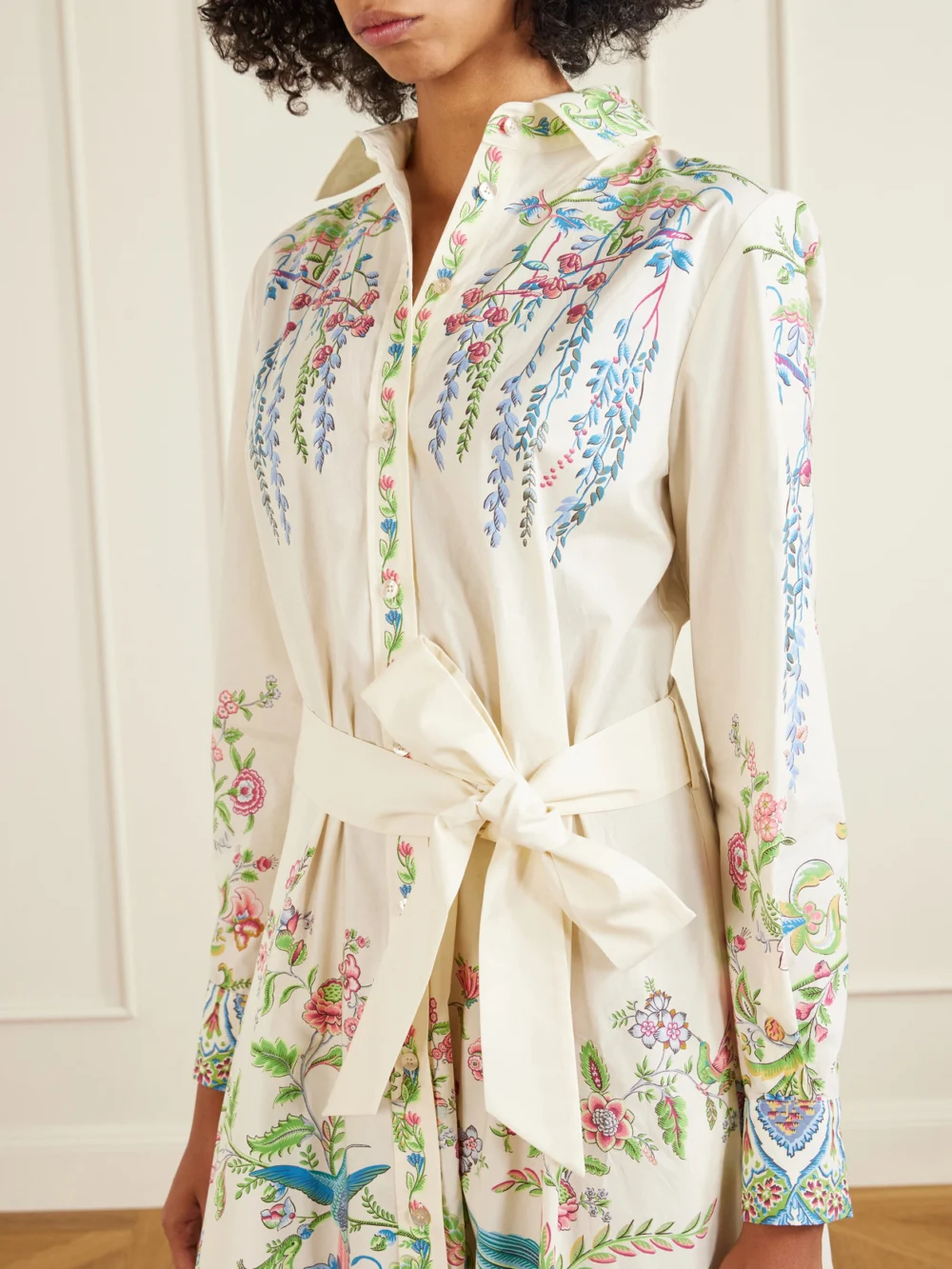 Close-up detail of the Etro Belted Printed Cotton Maxi Shirt Dress