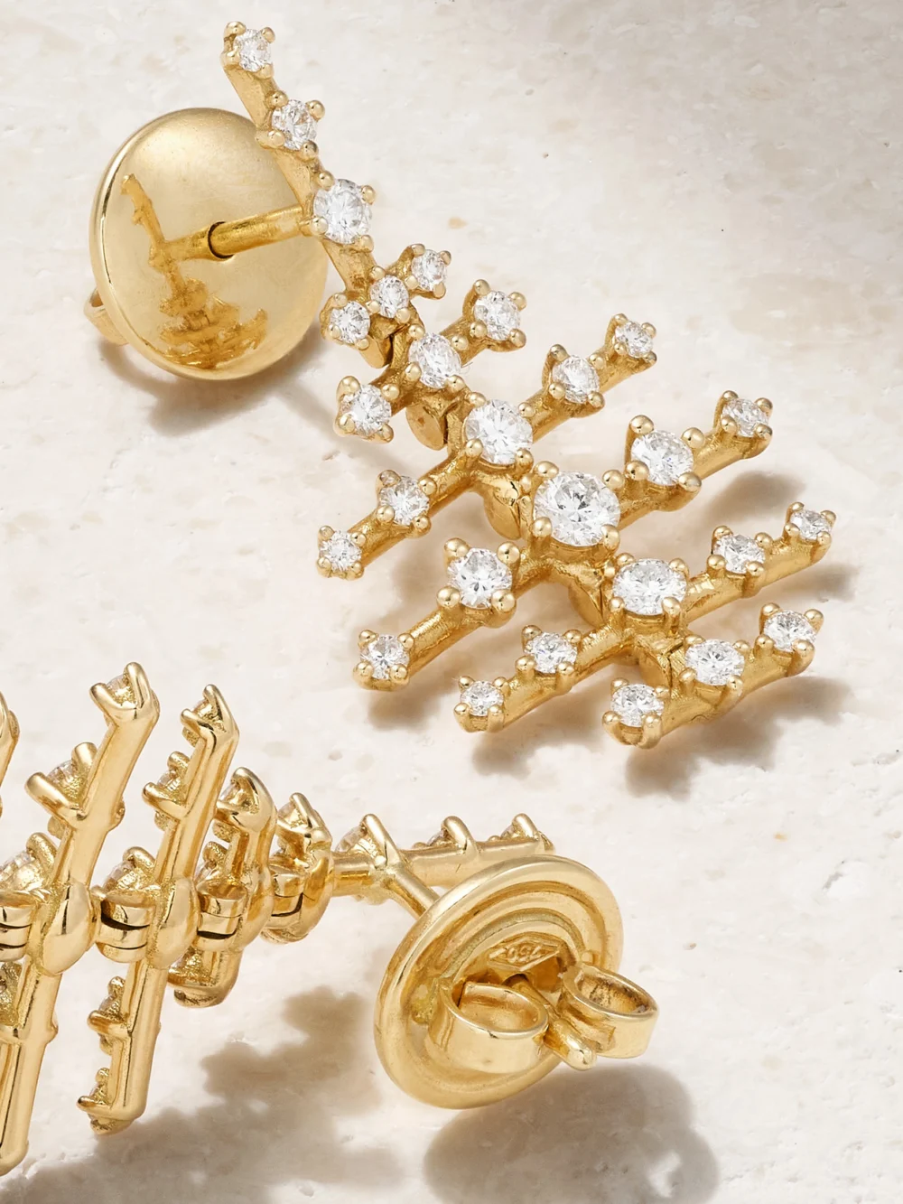 Close-up detail of the Fernando Jorge Disco Mini 18-karat Gold Diamond Earrings