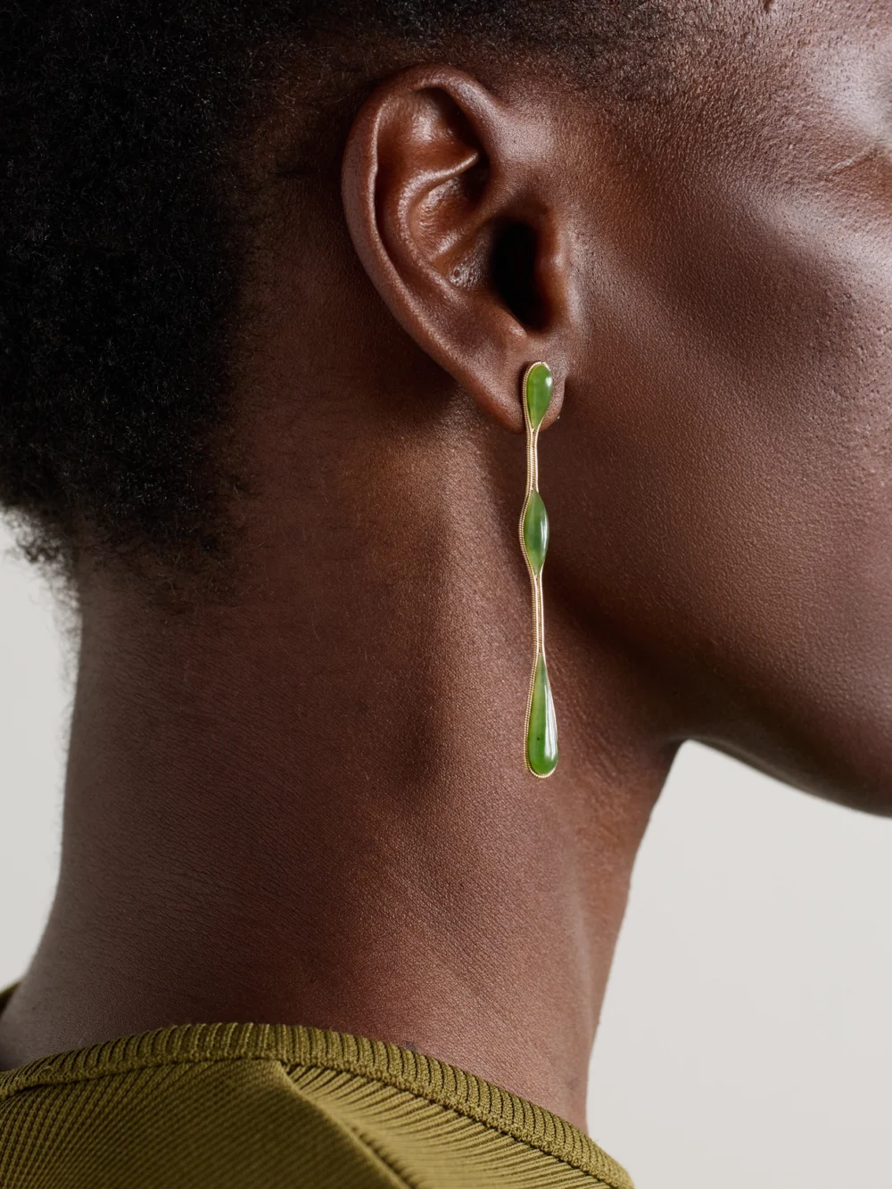 Fernando Jorge Fluid 18-karat Gold Jade Earrings, styled view