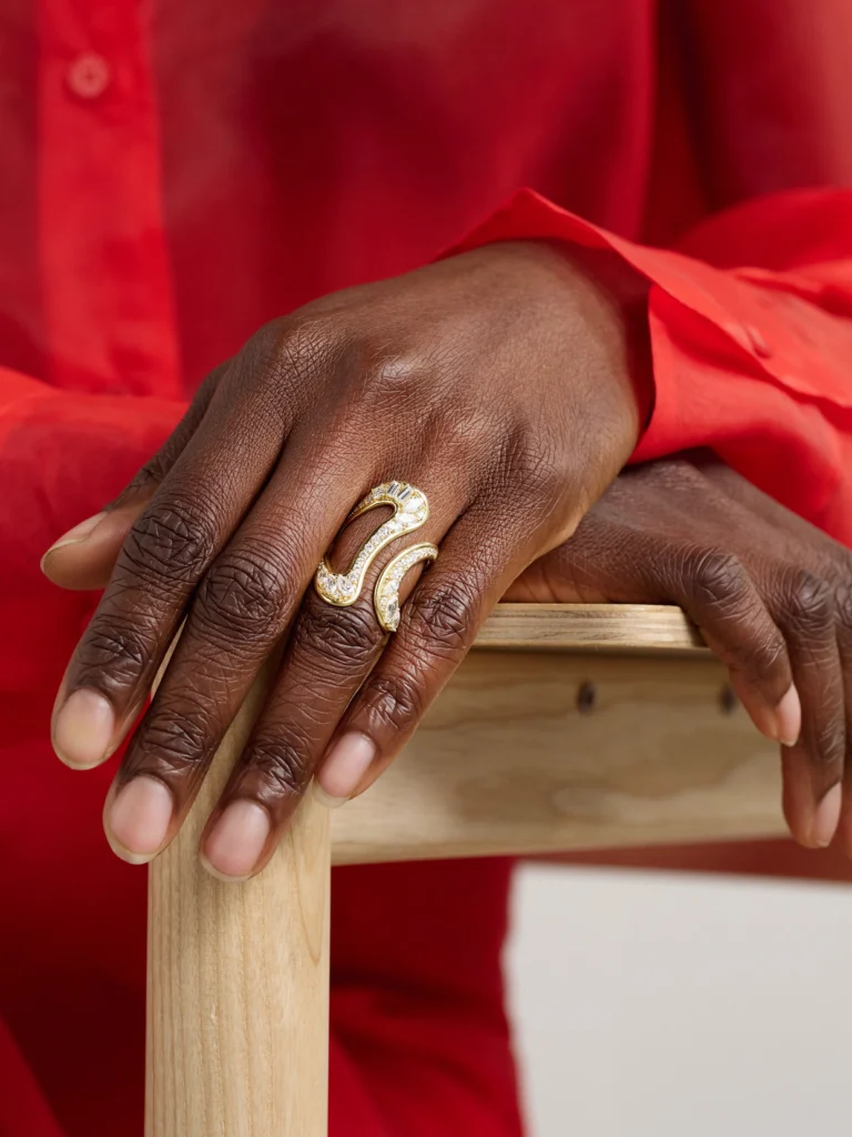 Fernando Jorge Stream Open 18-karat Gold Diamond Ring