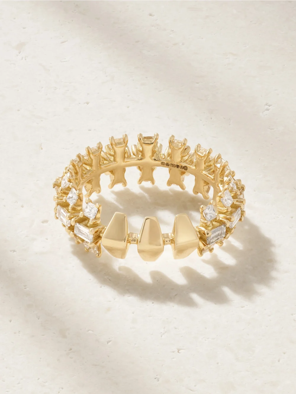 Back view of the Fernando Jorge Vertex 18-karat Gold Diamond Ring