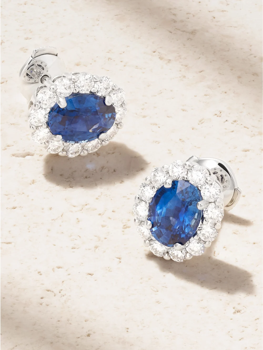 Close-up detail of the Garrard 1735 Platinum, Sapphire and Diamond Earrings