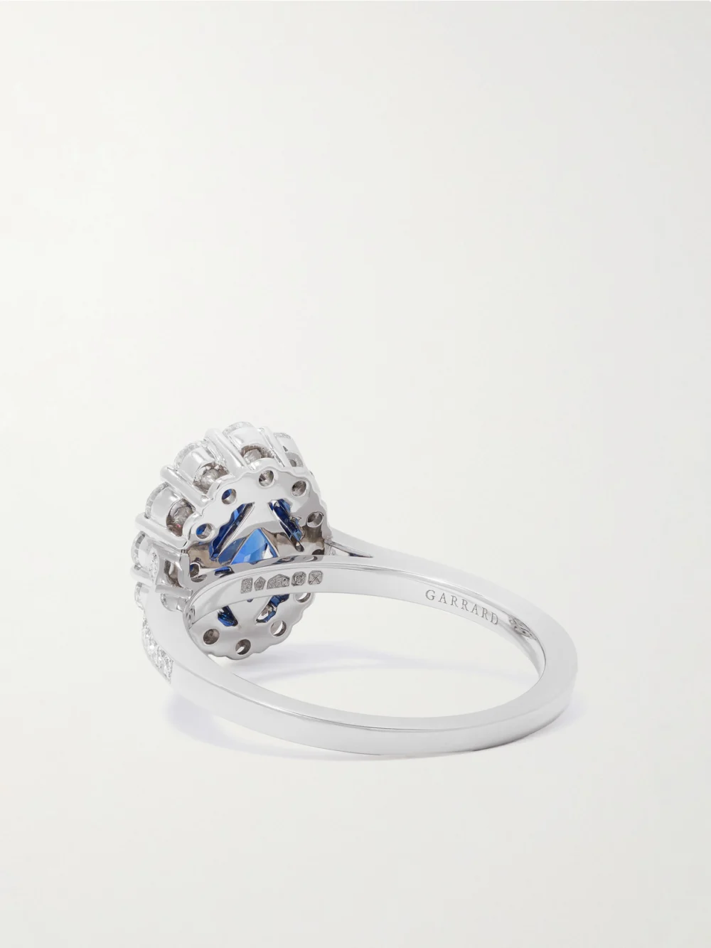Back view of the Garrard 1735 Platinum, Sapphire and Diamond Ring