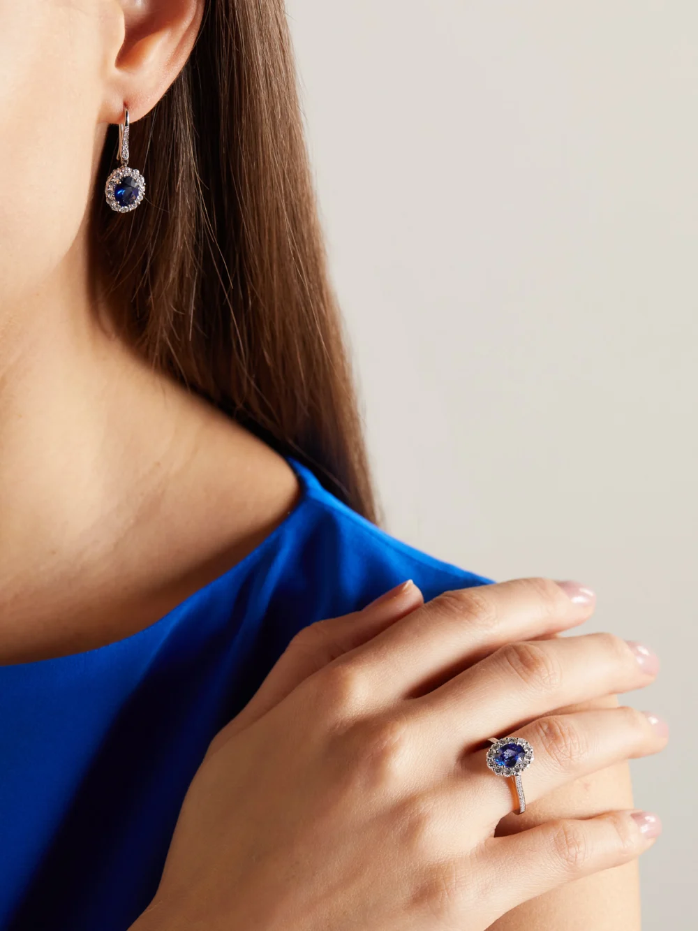 Garrard 1735 Platinum, Sapphire and Diamond Ring, styled view