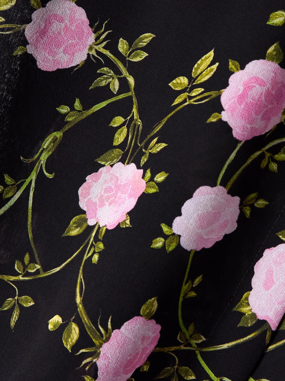 Close-up detail of the Giambattista Valli Pussy-bow Floral-print Silk-chiffon Blouse