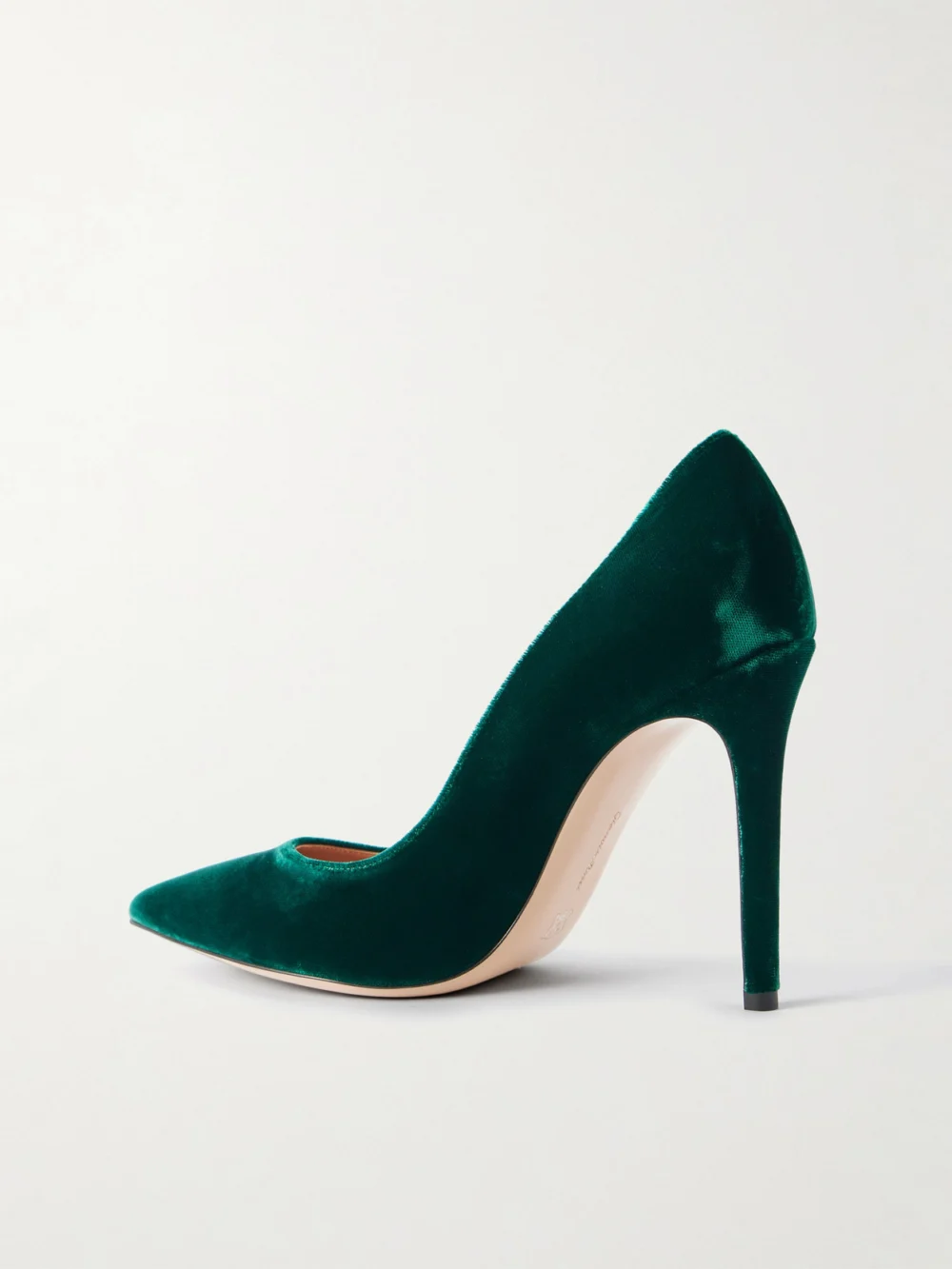 Back view of the Gianvito Rossi Gianvito 105 Velvet Pumps