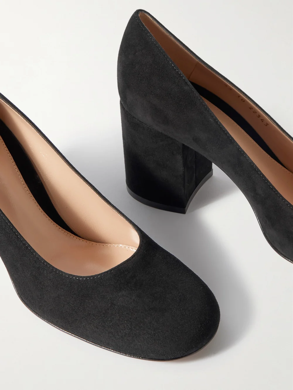 Close-up detail of the Gianvito Rossi Joelle 70 Suede Pumps