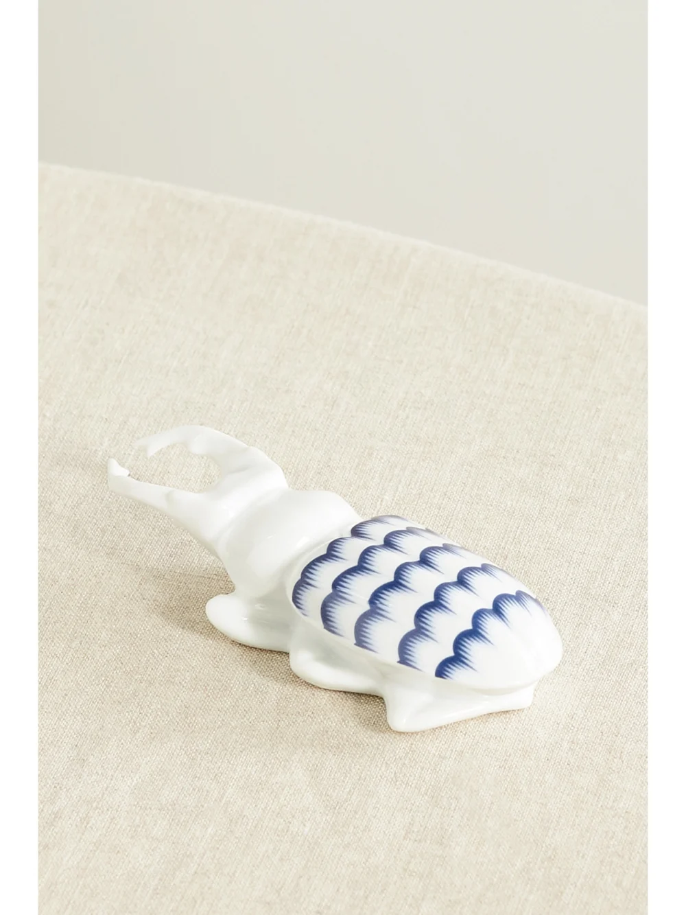 Back view of the Ginori Cicada Jaspé Porcelain Table Ornament