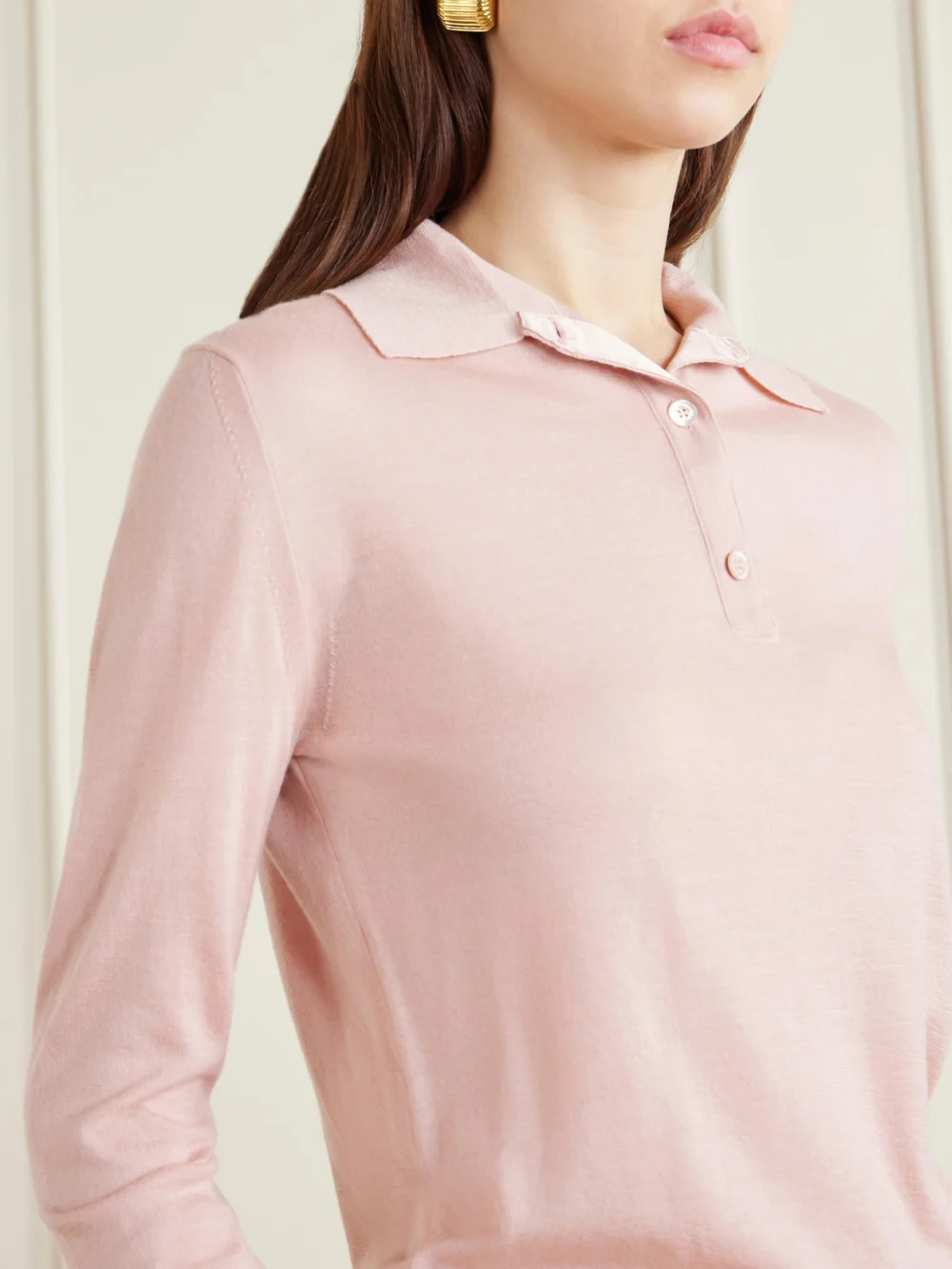 Close-up detail of the Giuliva Heritage Rebecca Cashmere Polo Shirt