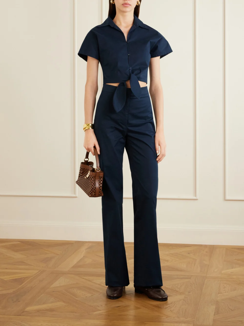 Giuliva Heritage Tilda Cropped Tie-front Cotton-blend Shirt, worn by a model