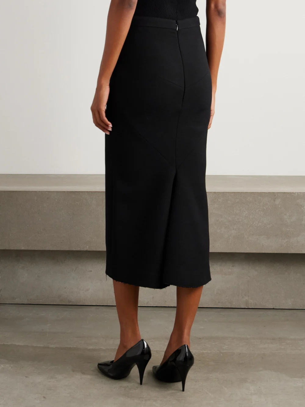 Back view of the Givenchy Wool-blend Crepe Midi Skirt
