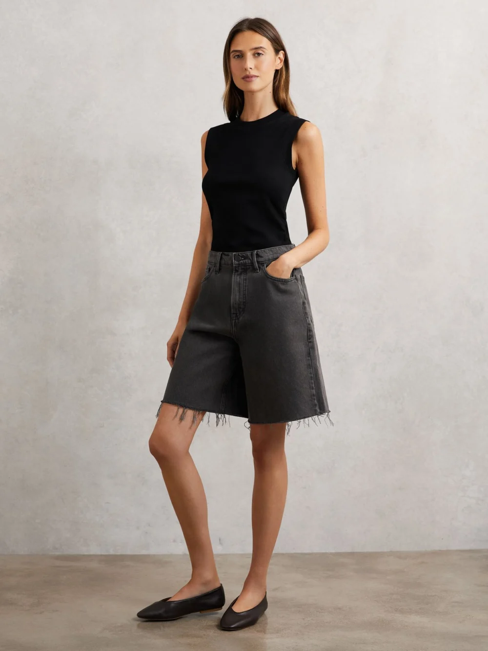 Good American Black American Denim Barrel Shorts
