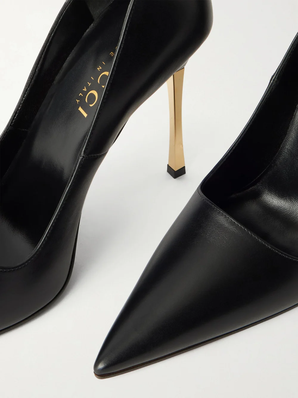 Close-up detail of the Gucci Bombshell Leather Pumps