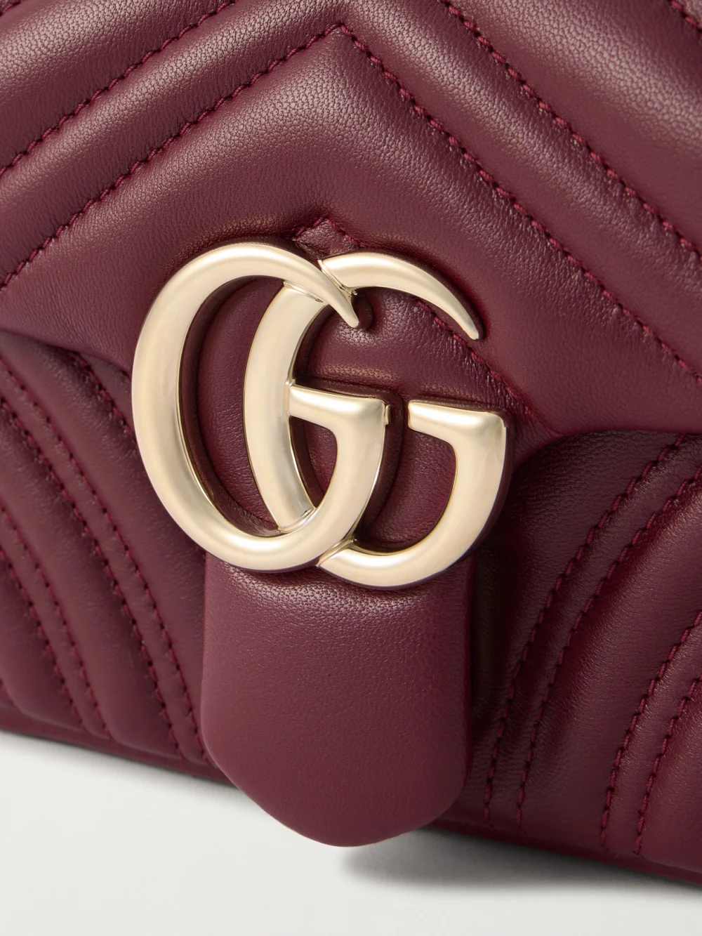 Close-up detail of the Gucci Gg Marmont 2.0 Quilted Leather Shoulder Bag