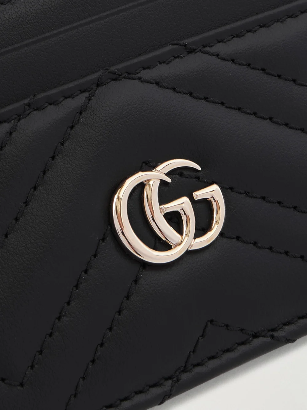 Close-up detail of the Gucci Gg Marmont Quilted Leather Cardholder