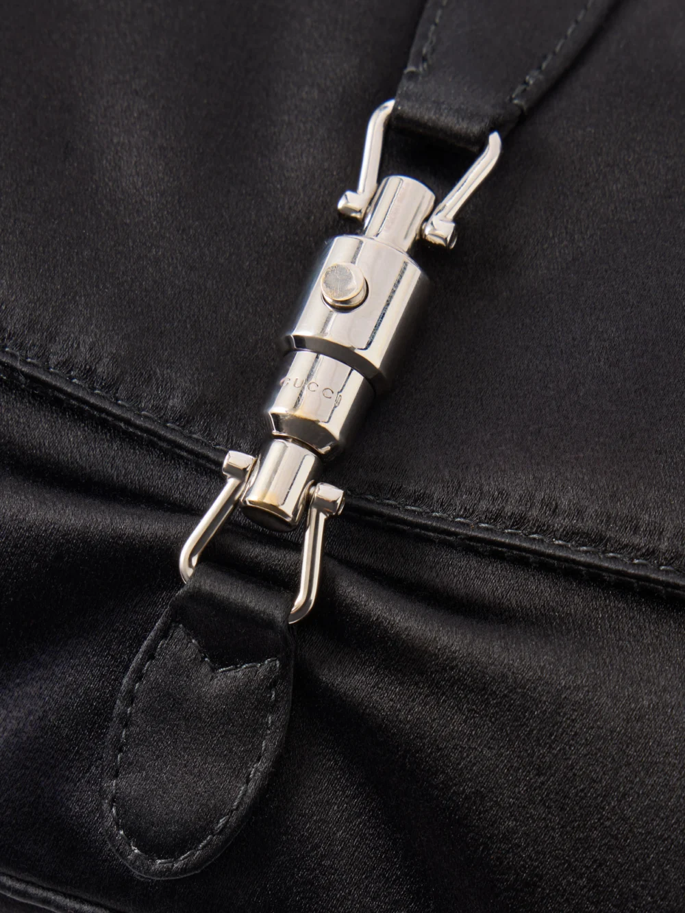 Close-up detail of the Gucci Gucci Aperitivo Satin Shoulder Bag