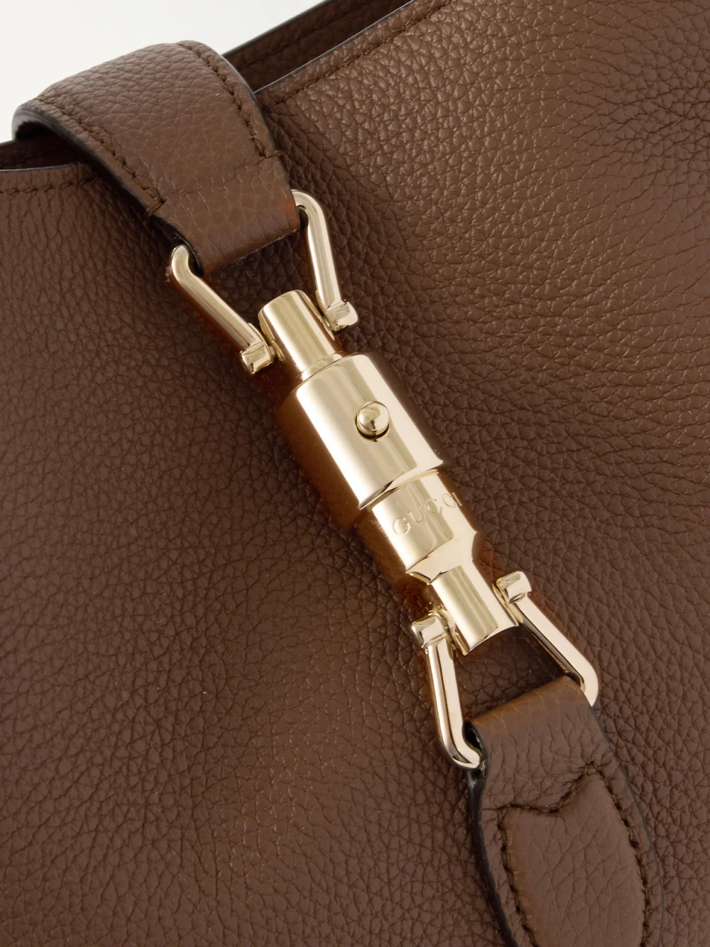 Close-up detail of the Gucci Jackie 1961 Small Textured-leather Shoulder Bag