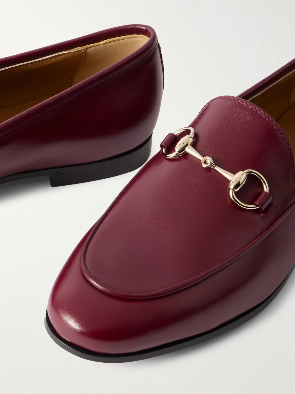Close-up detail of the Gucci Jordaan Horsebit-detailed Leather Loafers