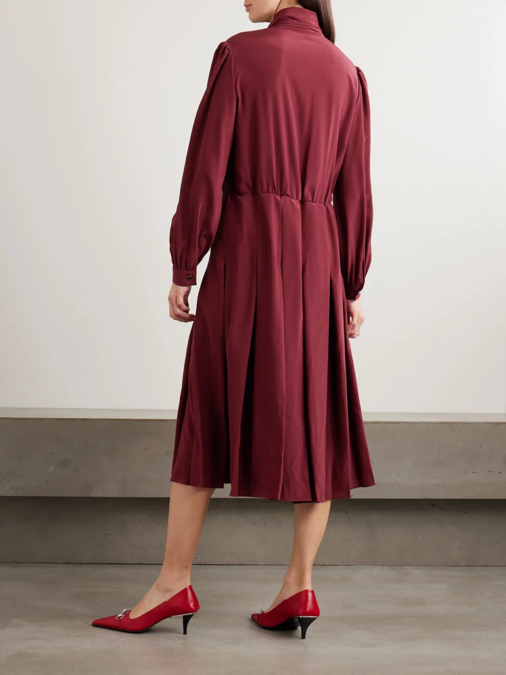 Back view of the Gucci Pintucked Bow-detailed Silk Crepe De Chine Midi Shirt Dress