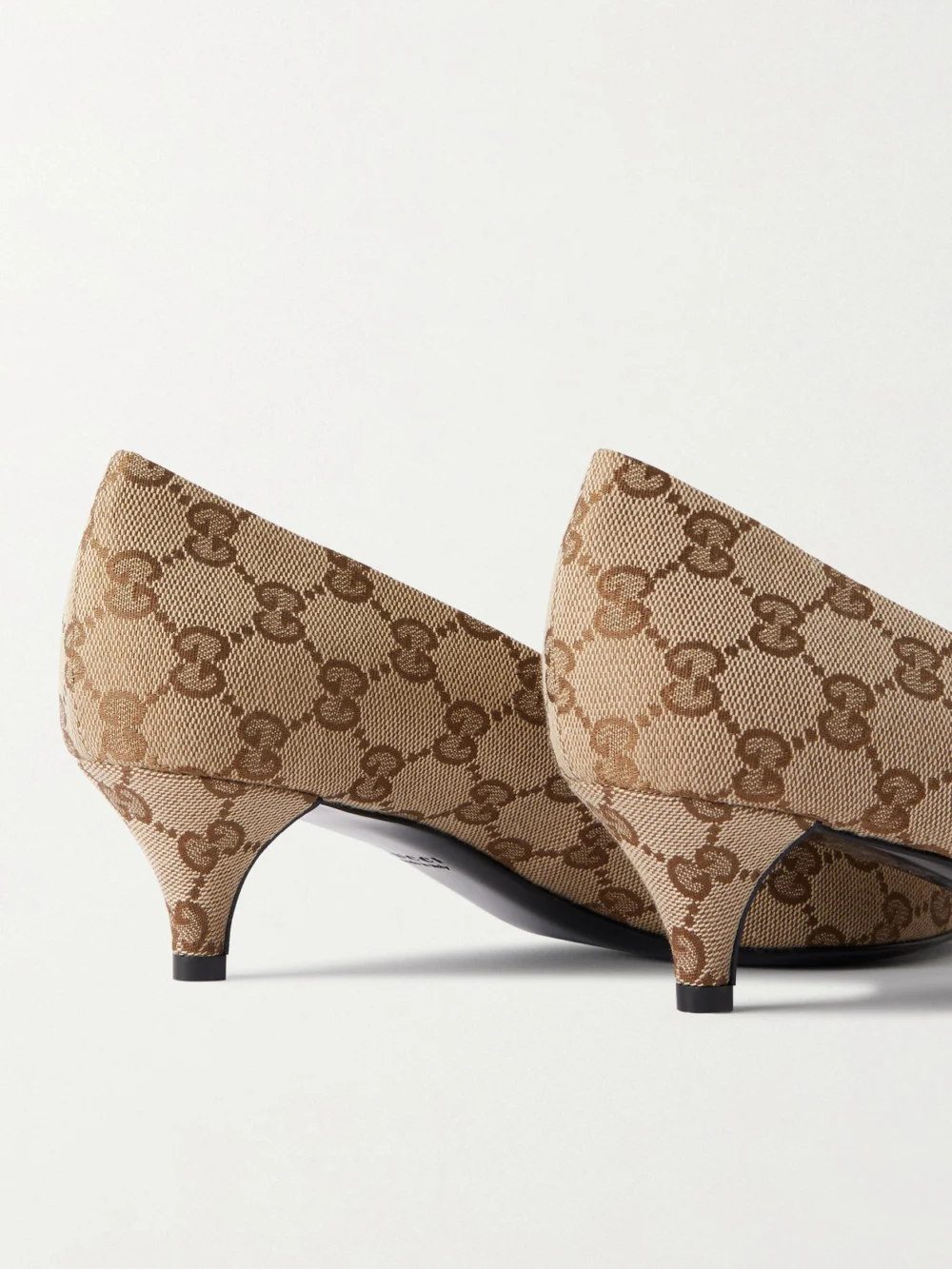 Close-up detail of the Gucci Vittoria Horsebit-embellished Canvas-jacquard Pumps